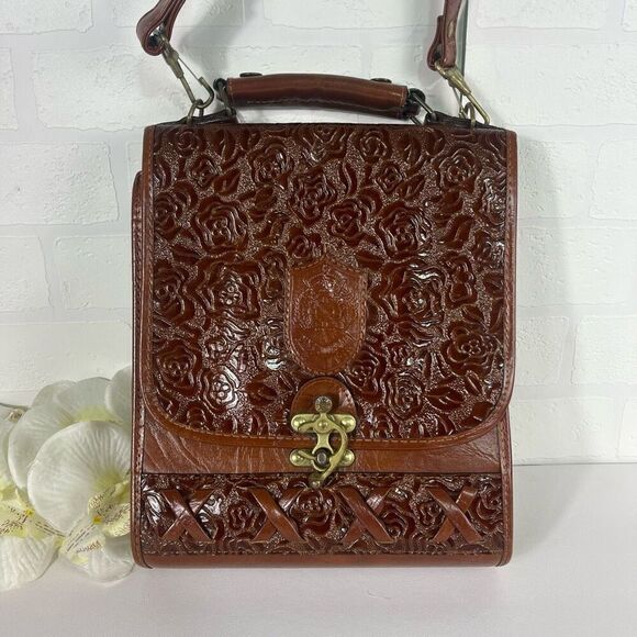 Vintage Dina Jordan Leather Crossbody 9x11 inches Brown - Picture 1 of 16